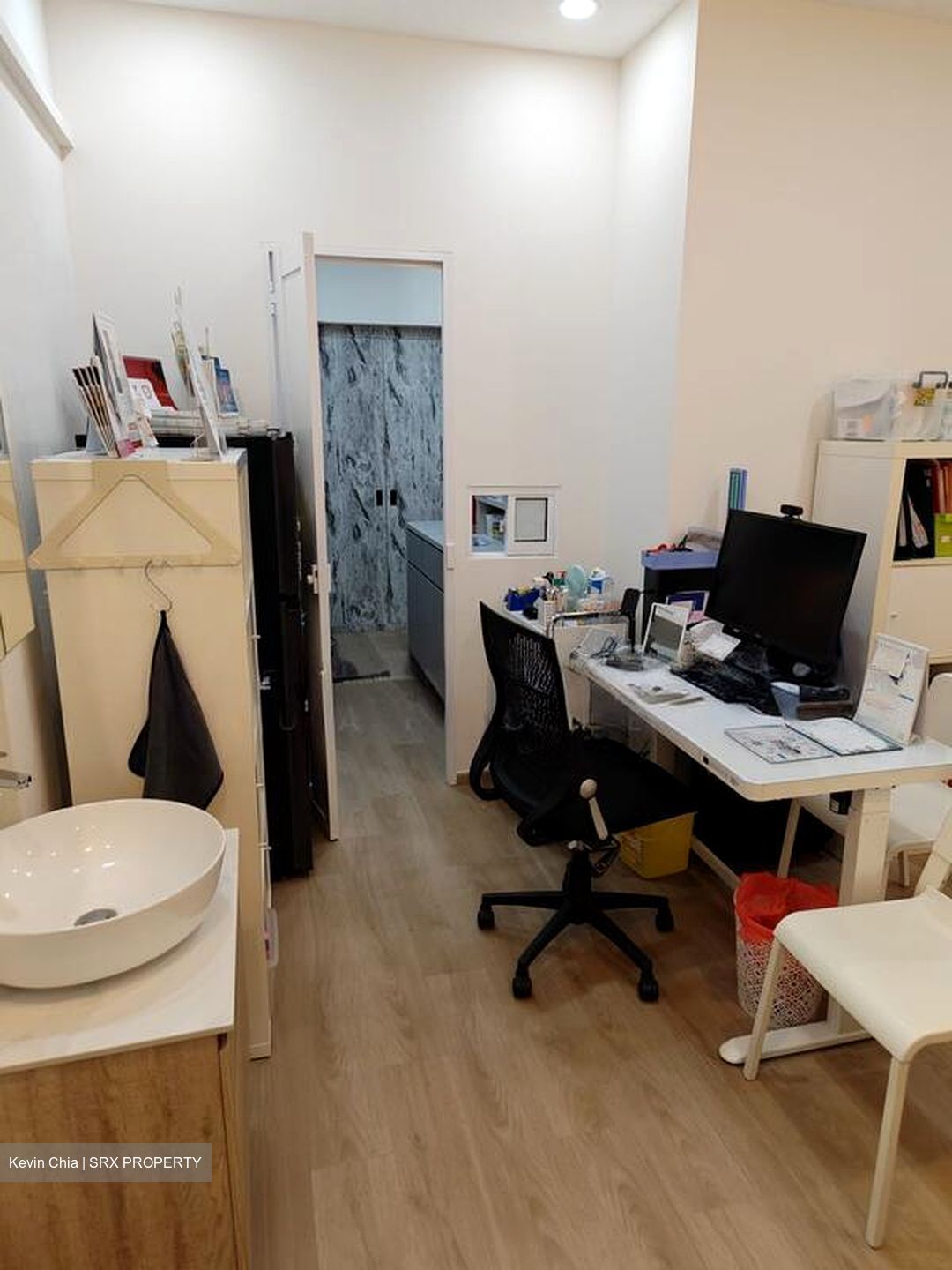 Ang Mo Kio Avenue 1 (D20), Shop House #576592541